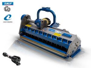 Καταστροφέας βαρέως τύπου, με μετατόπιση, οδοντωτά σφυριά και λεπίδες συλλογής στο πίσω μέρος BK150